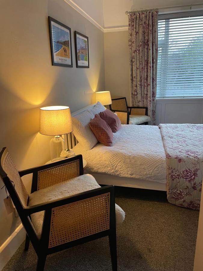 Larkhill House Hotell Portrush Exteriör bild