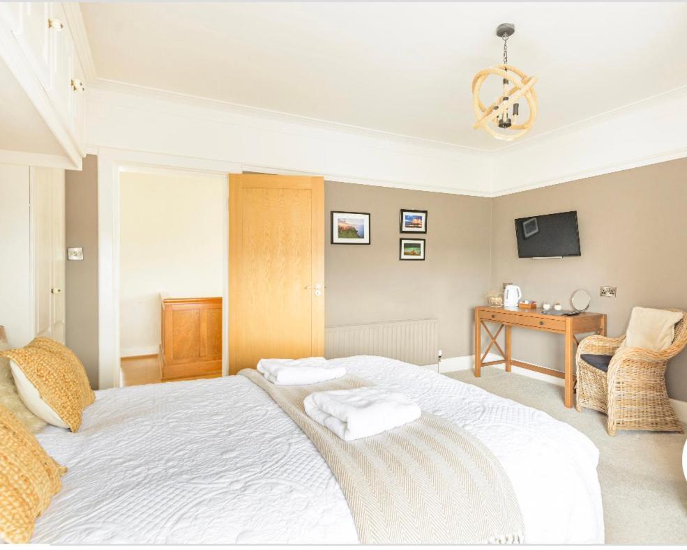 Larkhill House Hotell Portrush Exteriör bild