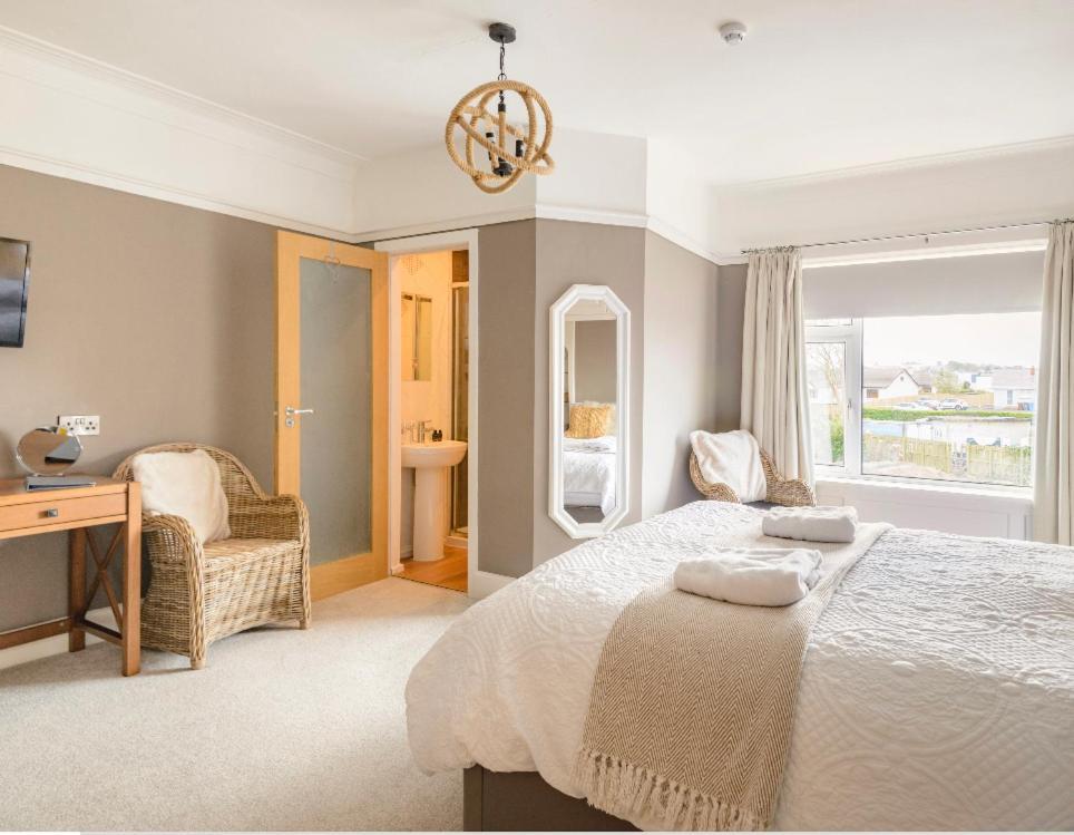 Larkhill House Hotell Portrush Exteriör bild